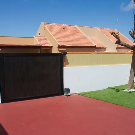 Taginaste Villa Corralejo
